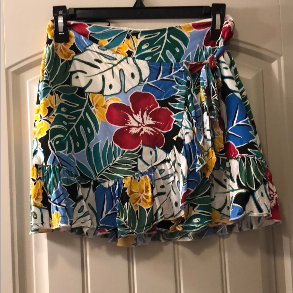 floral skirt